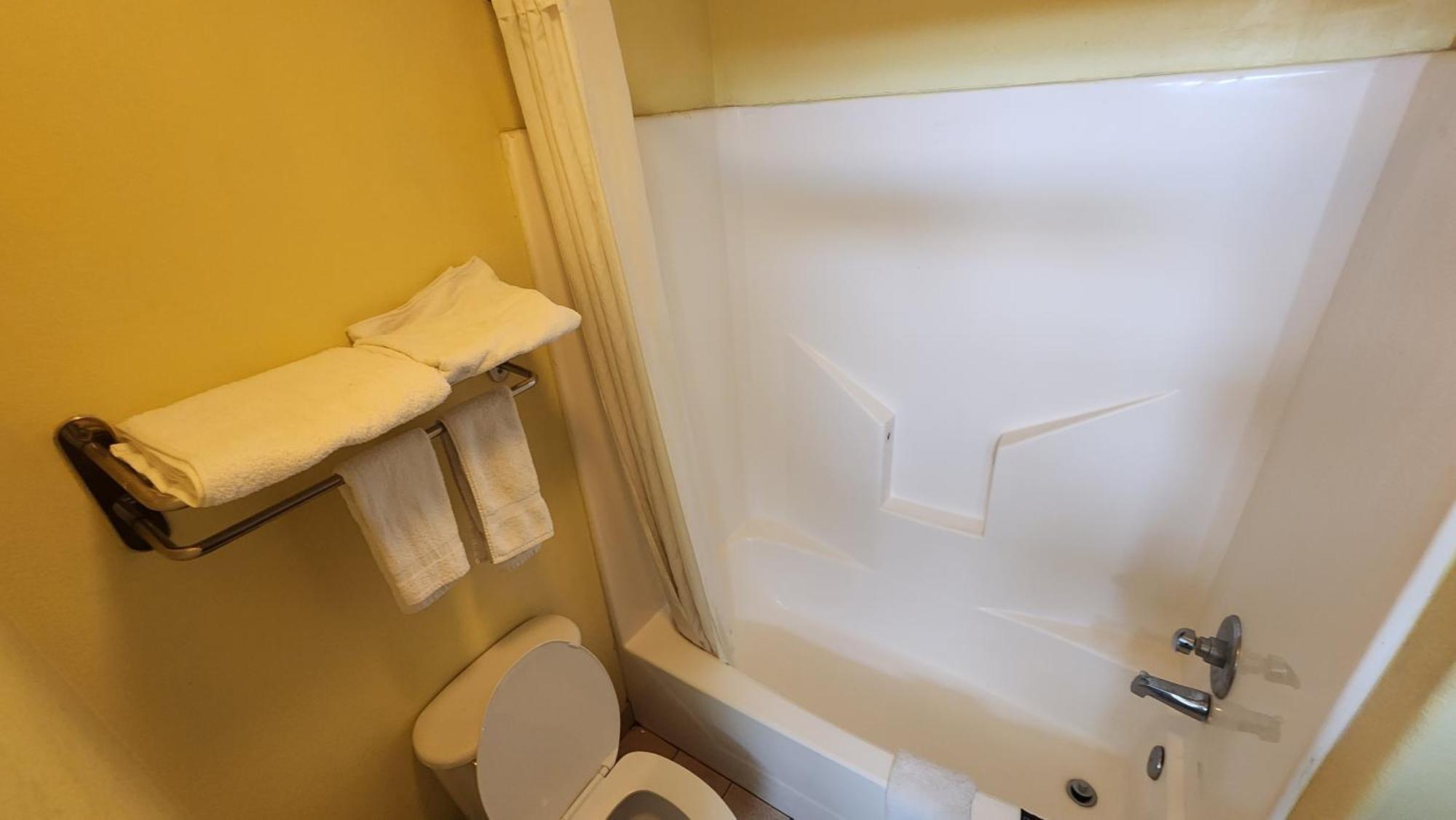 Motel Capital O Fairway Inn - Baytown La Porte Tx 3*