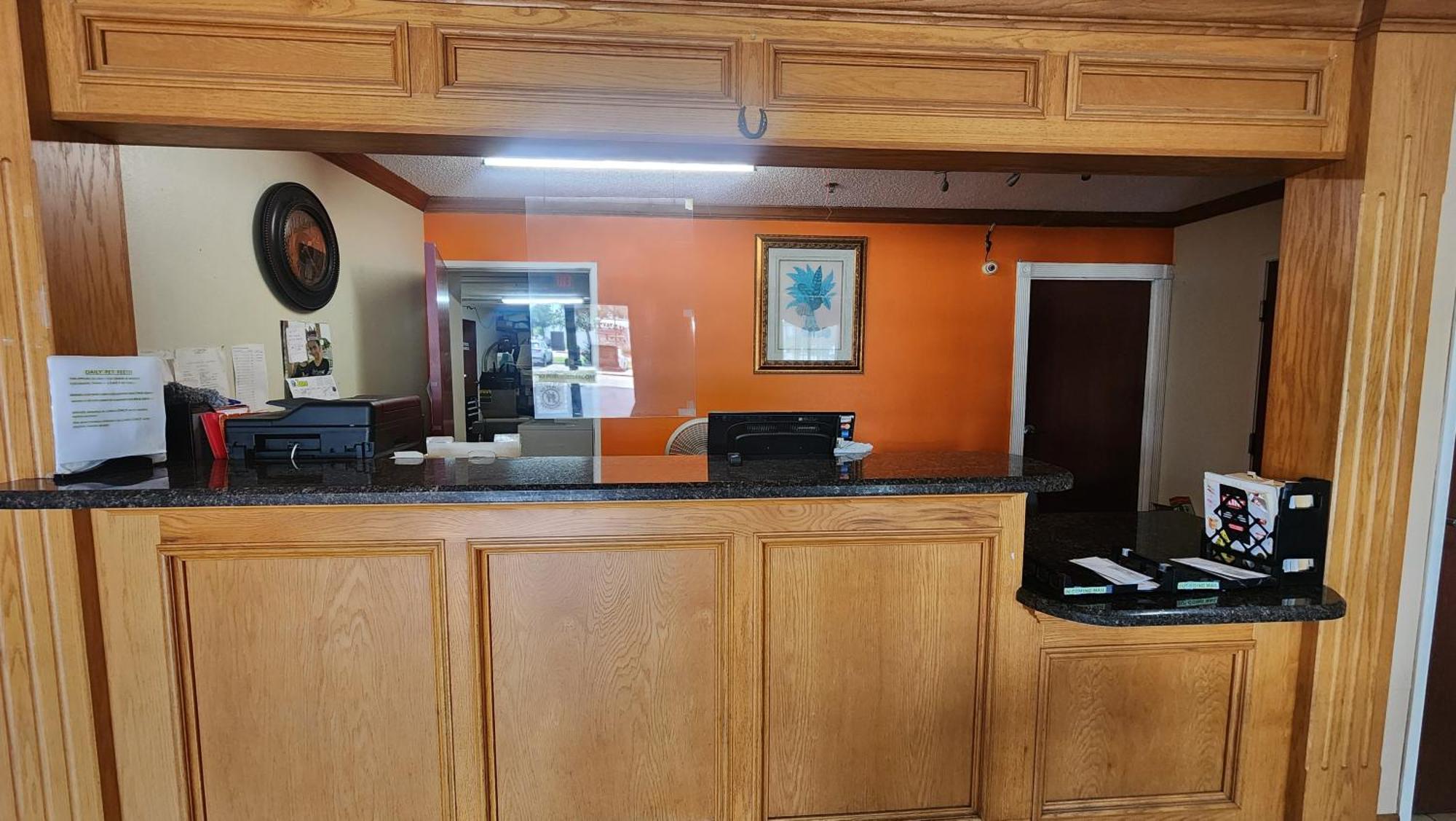 Capital O Fairway Inn - Baytown La Porte Tx Motel