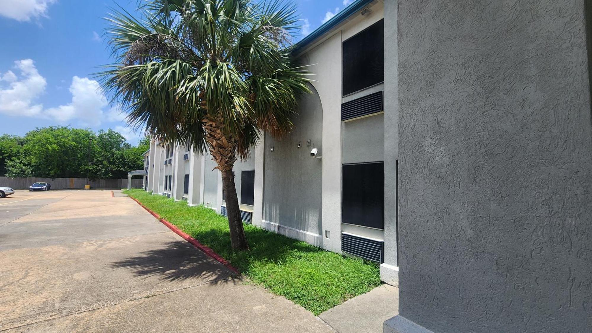 Motel Capital O Fairway Inn - Baytown La Porte Tx